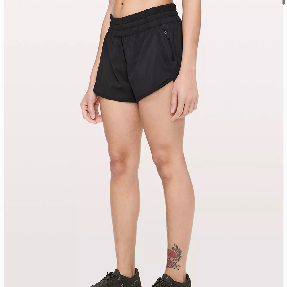 Lululemon Tracker Low Rise Short 4”